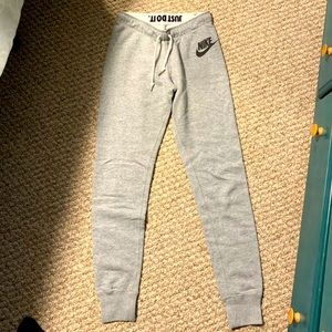 Nike Joggers